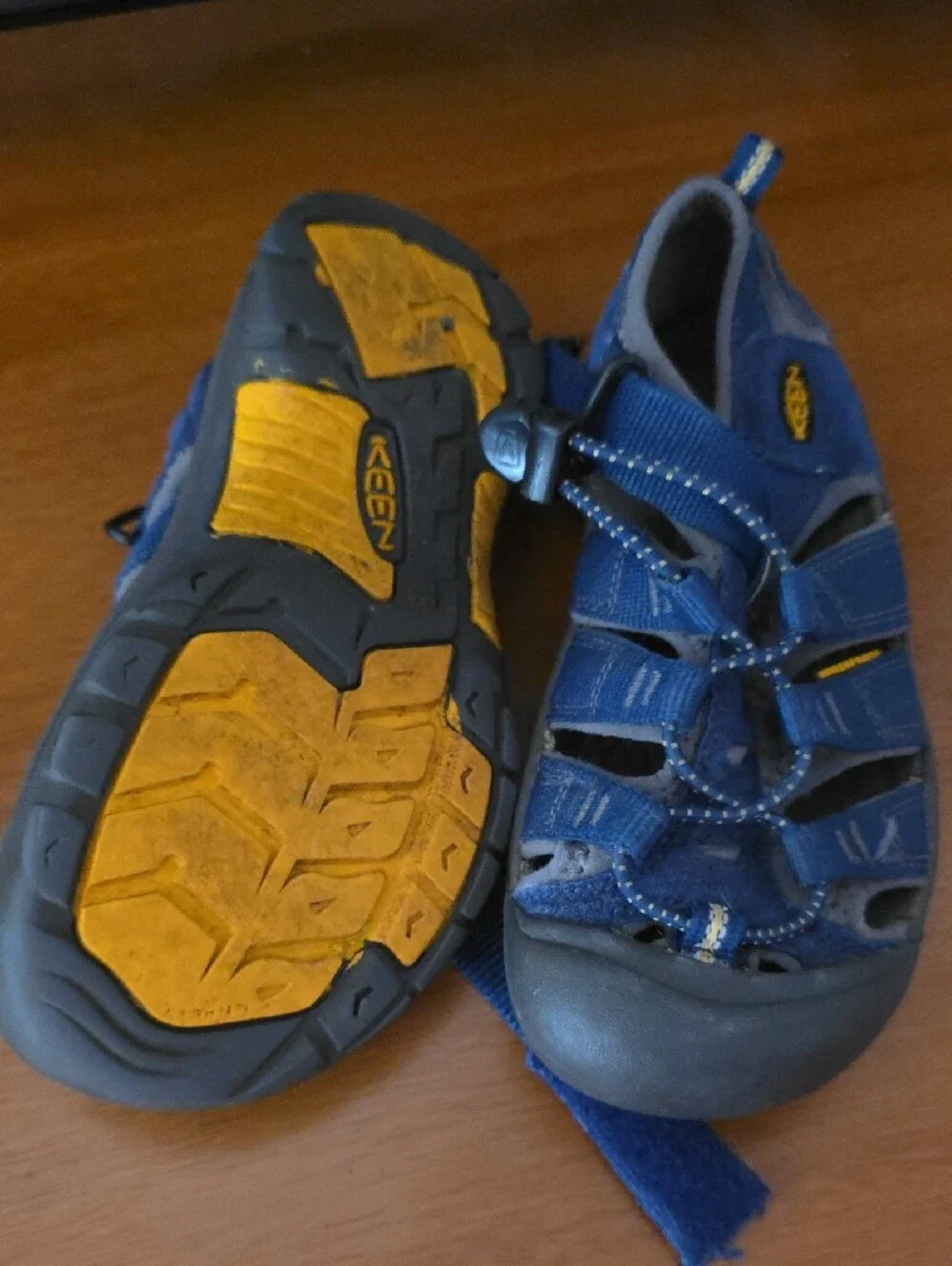KEEN Kids Navy and Gray Closed-Toe Water Shoes